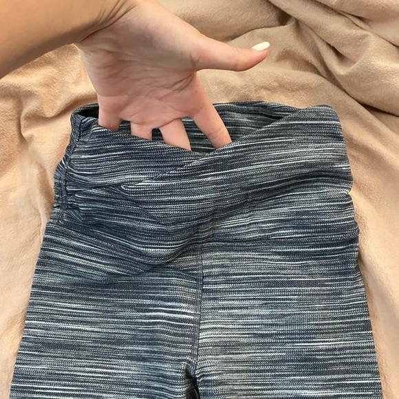 Crop Lululemon leggings - Picture 3 of 3